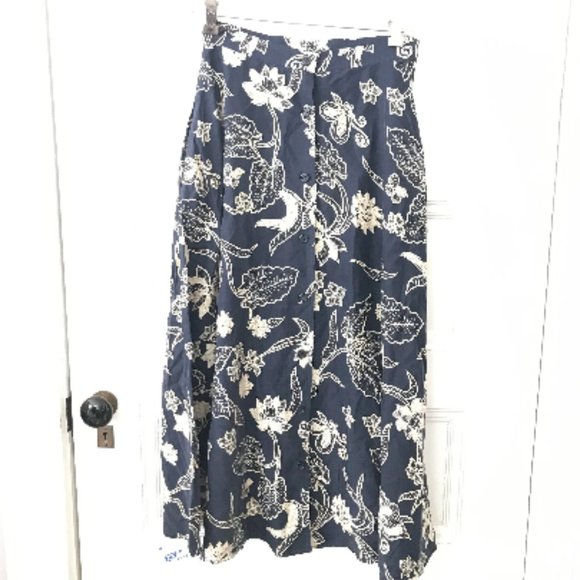 Vintage 70s Anne Klein II Nacy Blue Floral Silk Maxi Skirt A Line Button Front - Picture 1 of 4